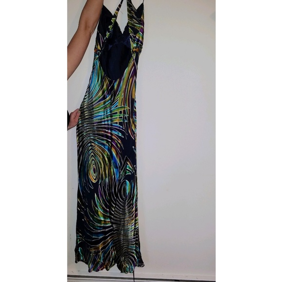 Cache Prom Dress - Picture 4 of 8